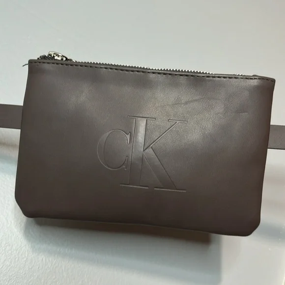 Calvin Klein Belt Bag Light Grey size medium - Picture 3 of 8
